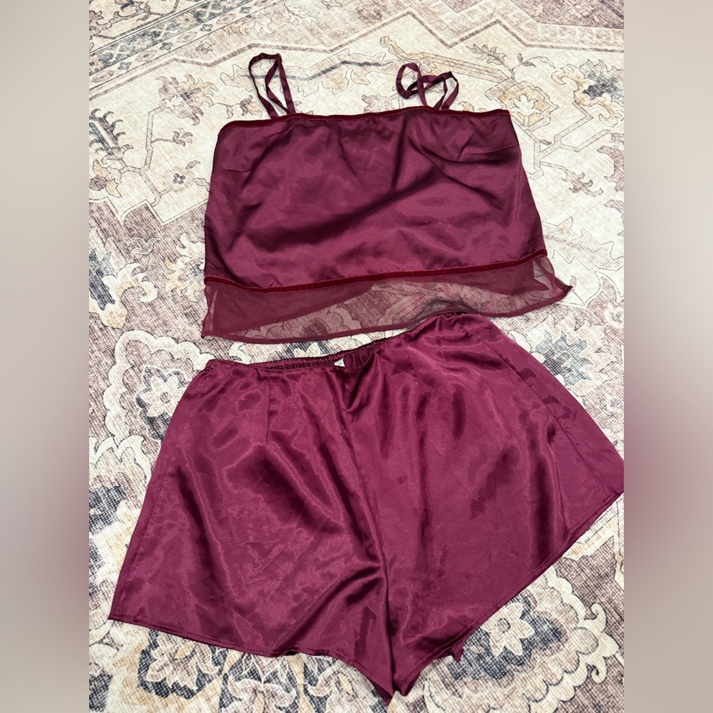 Victorias Secret Satin Slip Tank Top With shorts set- size small